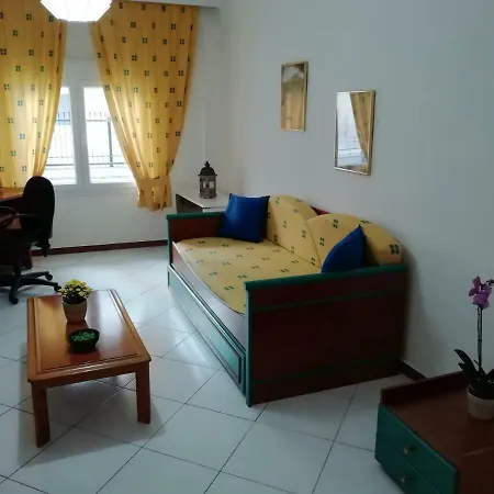 Appartement Aigaiou House *